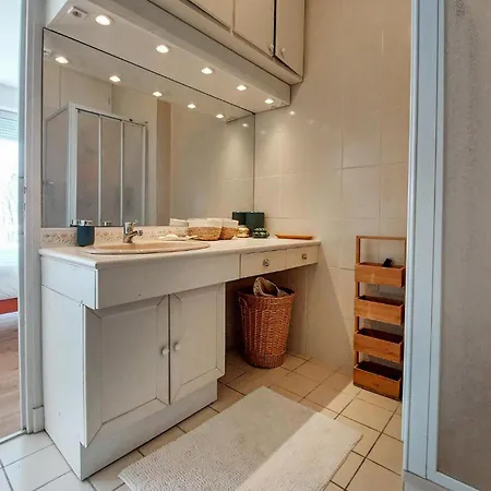 Apartament Proche *